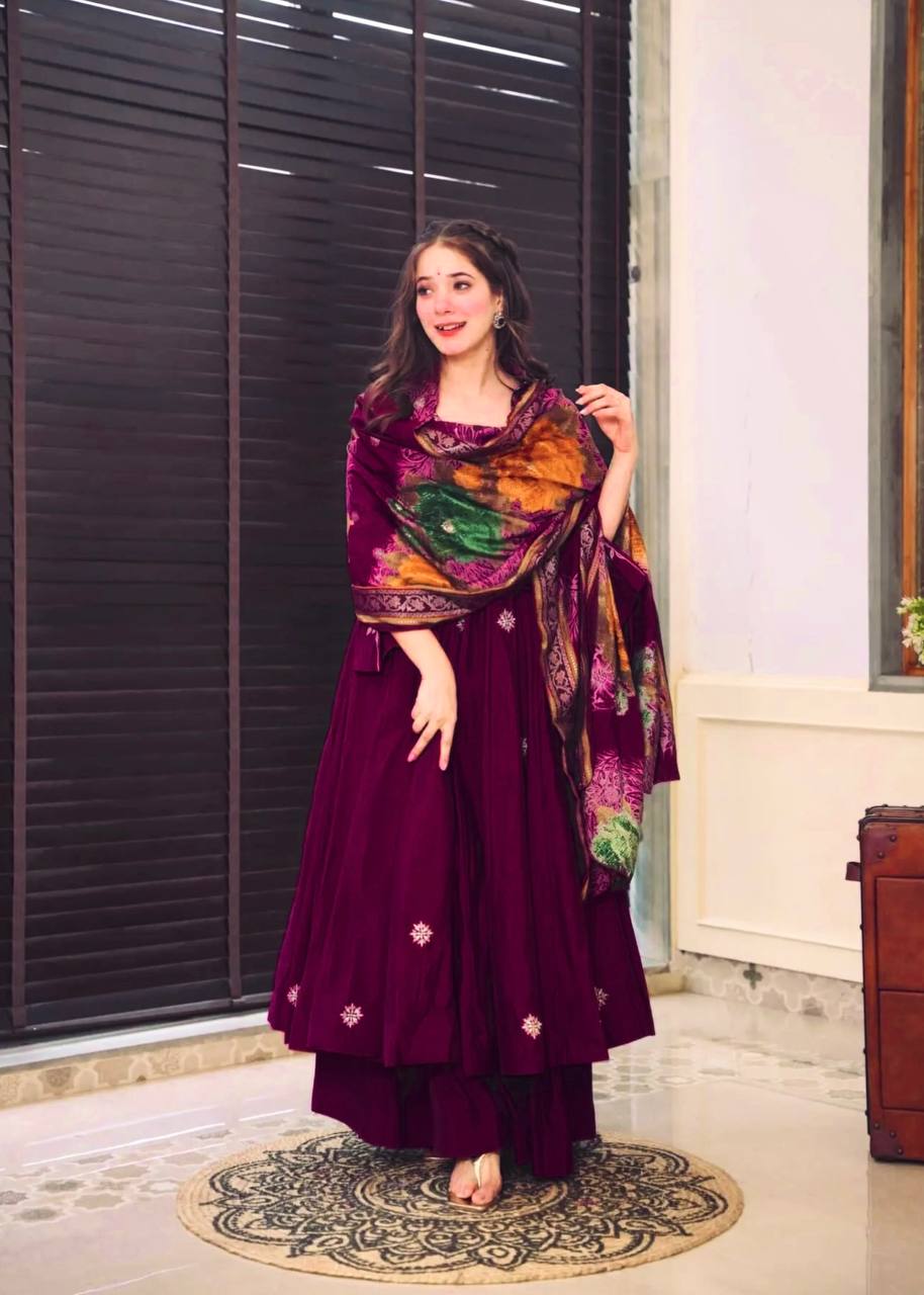 Red colour embroidery anrakli suit for women KFS-5182