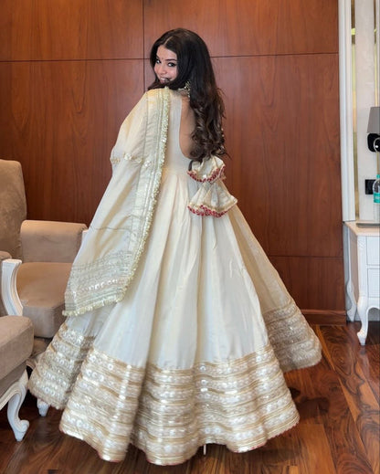 Krishna  OFF WHITE COLOUR TRENDING ANARKALI SUIT SET